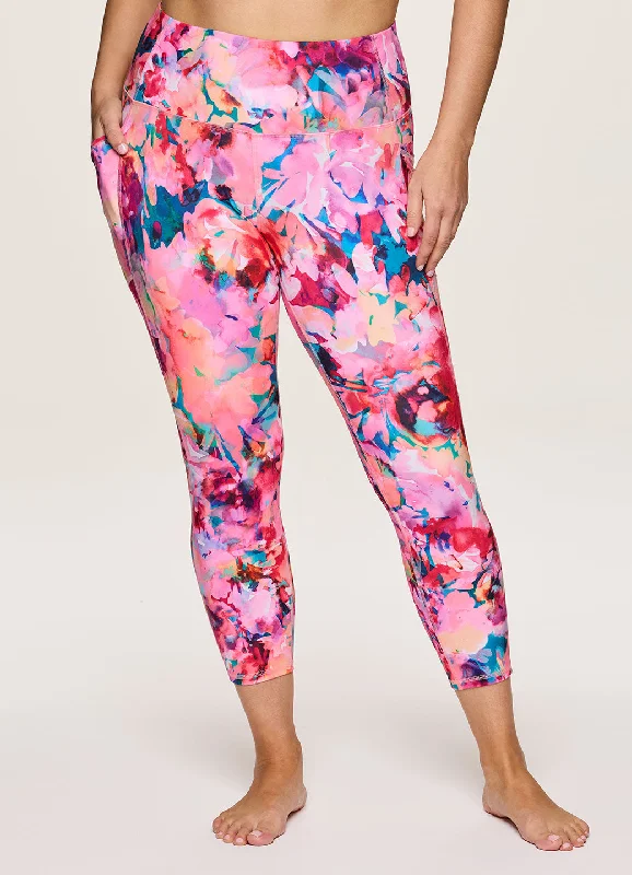 Plus In Bloom 7/8 Legging Fashionable Floral Active Leggings