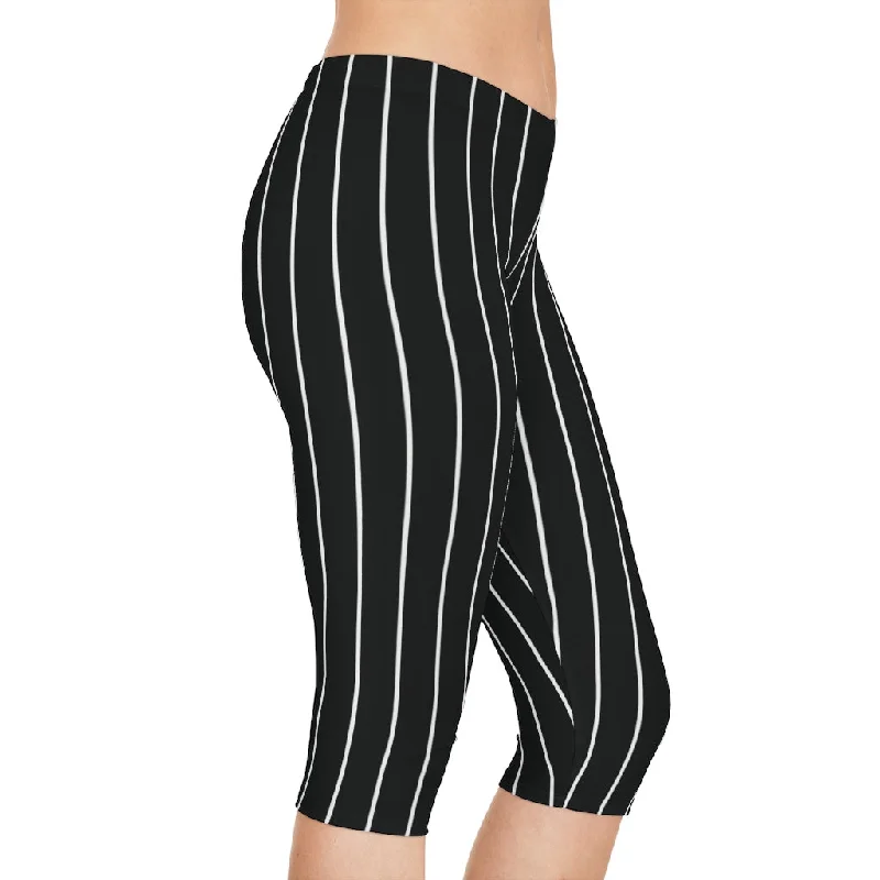 Black Striped Women's Capri Leggings, Knee-Length Polyester Capris Tights-Made in USA (US Size: XS-2XL) Fashionable Printed Legging Pants