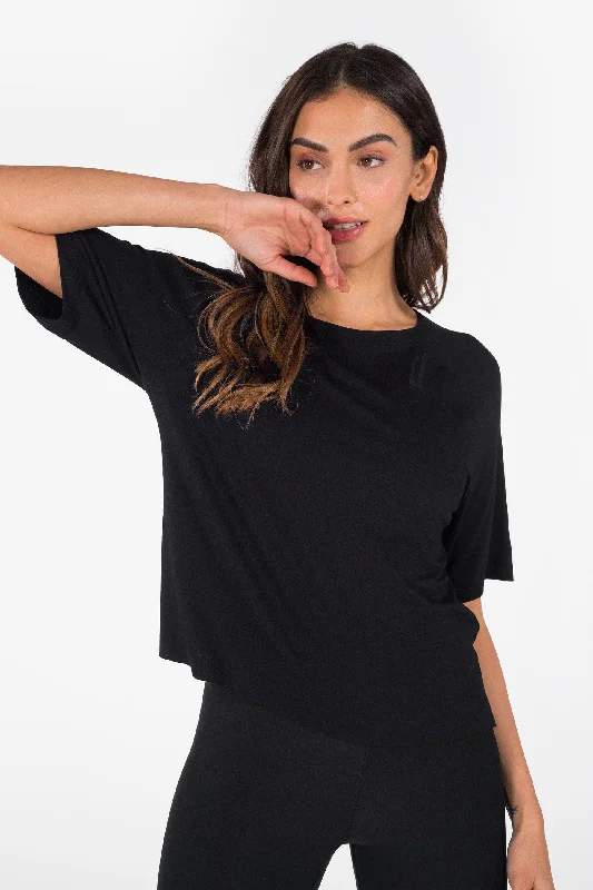 L! Box T-Shirt Embroidered Appliqued Beaded