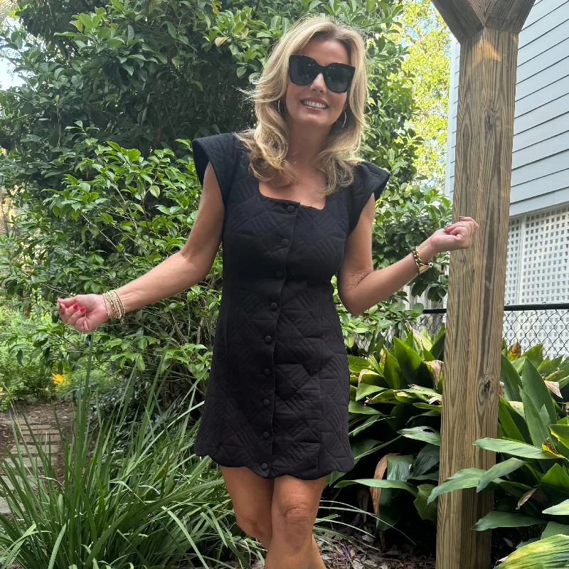 Lora Quilted Dress | Black Tunics Floral girly