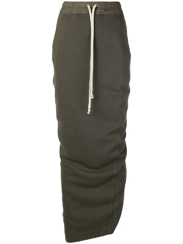long fitted skirt satin skirt smooth