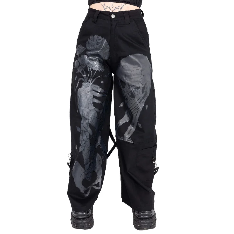 GARDEN SKULL PANTS - BLACK Slim-Fit Leggings