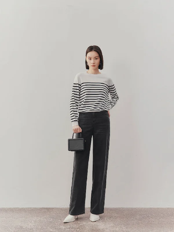 Paris Crew Sweater - White Slim Fit Regular Fit Oversized