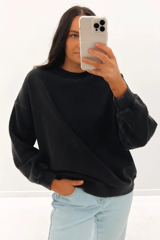 Oversized Crew Washed Black