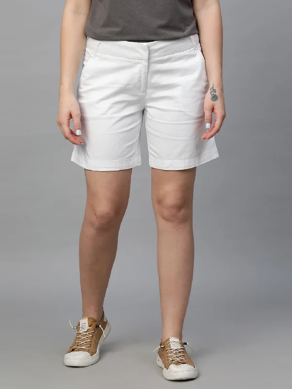 Women's White Cotton Elastane Regular Fit Shorts